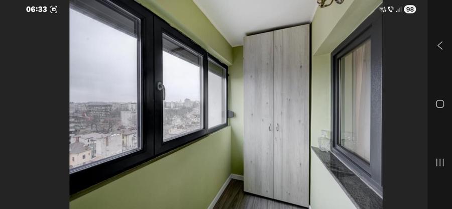Apartament cu 3 camere decomandat, mobilat în Decebal