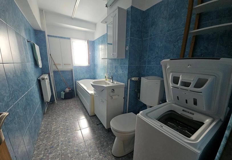 Apartament cu 2 camere decomandat în Calea Victoriei