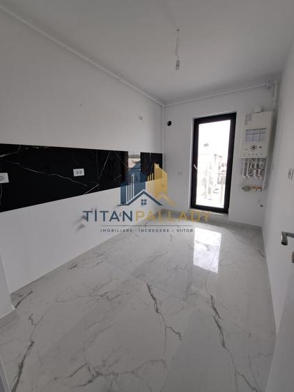 Apartament cu 3 camere decomandat în Theodor Pallady