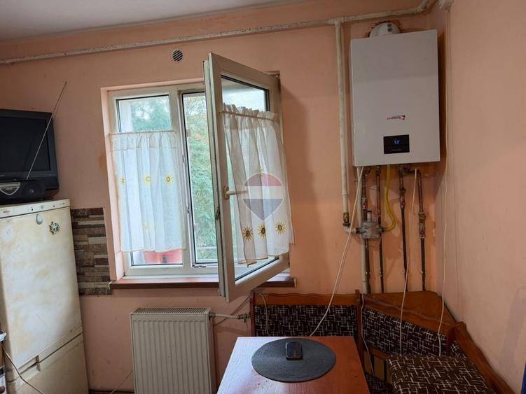 Garsonieră decomandată în Orașul Vechi