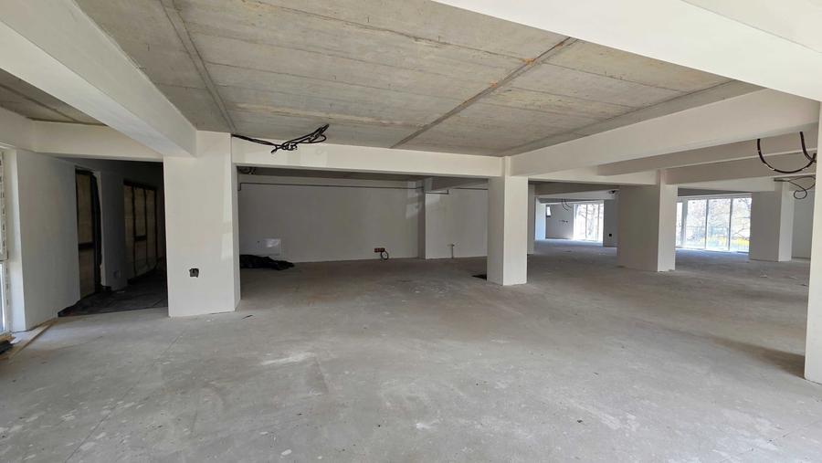 Spațiu comercial, de 40 mp, în Central