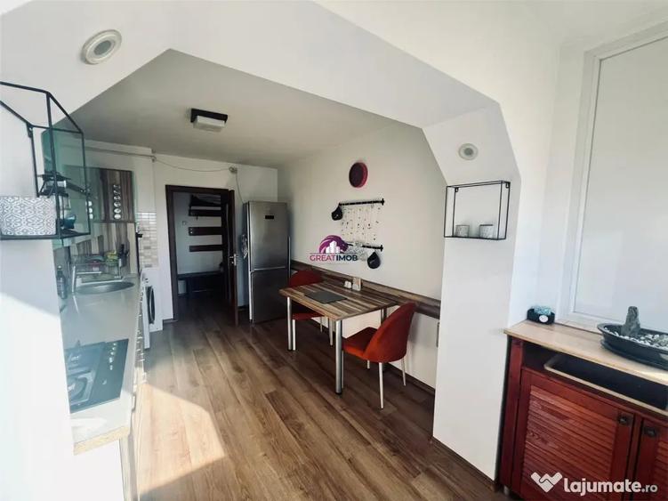 Apartament cu 2 camere decomandat, mobilat în Republicii