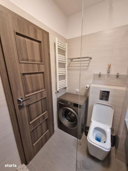 Apartament cu 2 camere decomandat în Parcul Carol