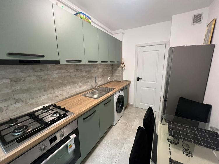 Apartament cu 2 camere decomandat în 1 Decembrie 1918