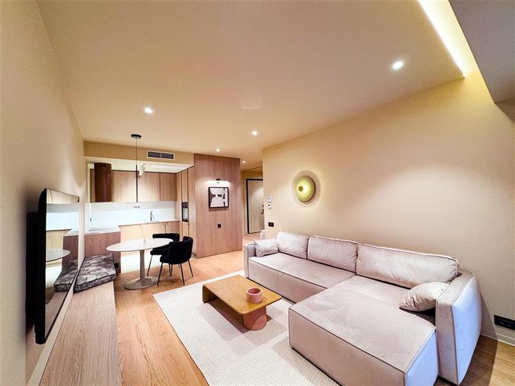 Apartament cu 2 camere decomandat, mobilat în Floreasca