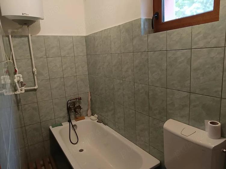 Casă cu 3 camere cu Teren 543 Mp în Central