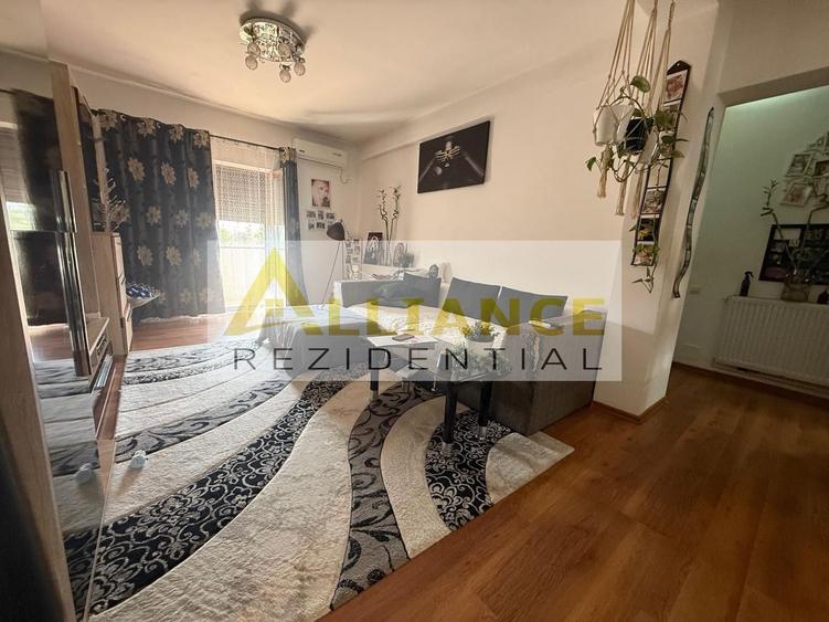 Apartament cu 3 camere decomandat, mobilat în Frumușani