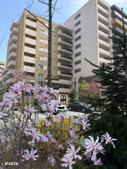 Spațiu comercial, de 9 mp, în Astra