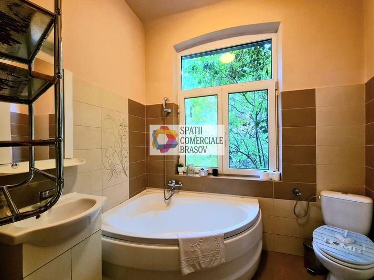 Casă individuală cu 5 camere cu Canalizare în Central