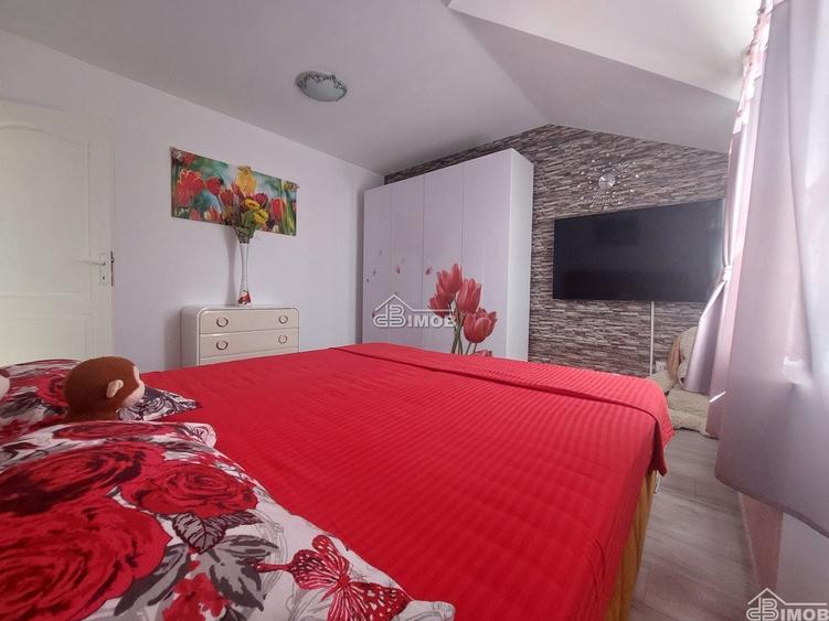 Casă cu 4 camere cu Canalizare în Matraca