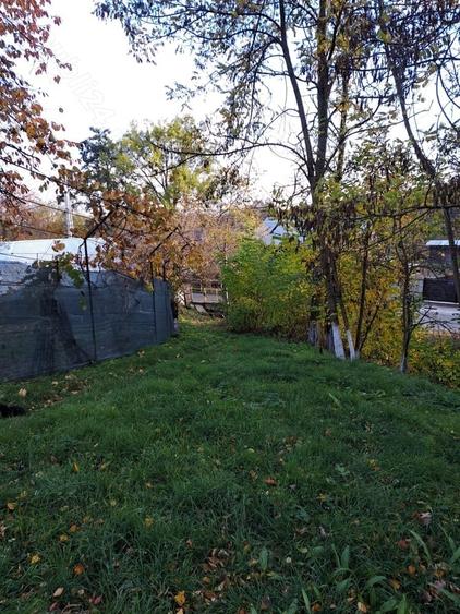 Teren de 2000 mp, în Văratec