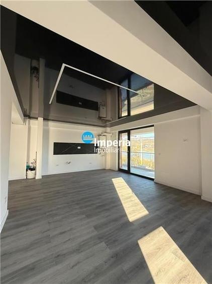 Apartament cu 2 camere decomandat în Rediu