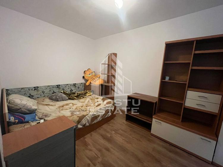 Apartament cu 2 camere, semidecomandat, etajul 2, zona Sa... - 1
