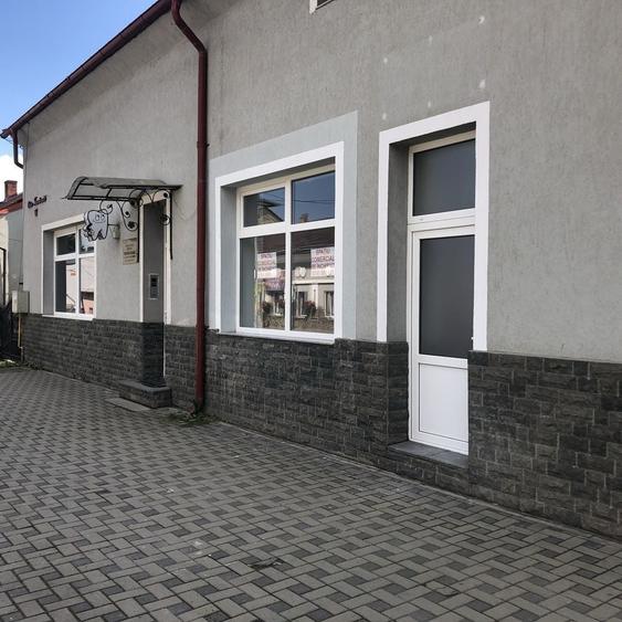 Spațiu comercial, de 50 mp, în Central