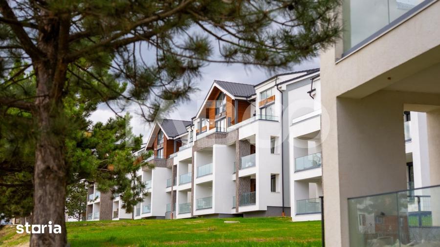 Apartament cu 3 camere decomandat în Cristian