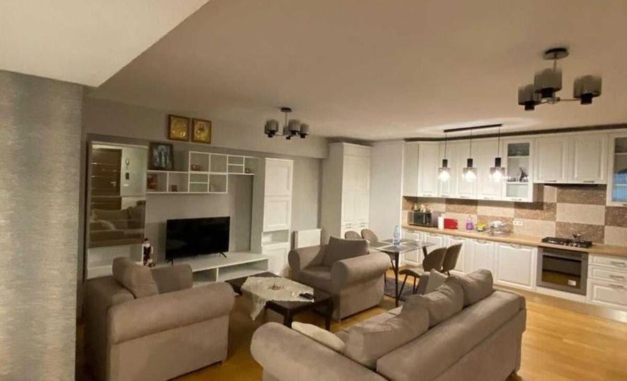 Apartament cu 2 camere decomandat în Aviației — fotografia 1