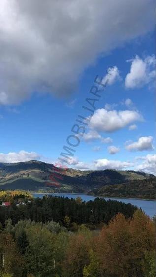Teren de 14000 mp, în Ceahlău