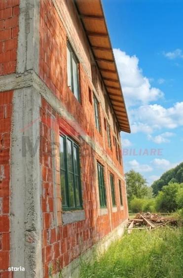 Casă cu 4 camere în Breaza