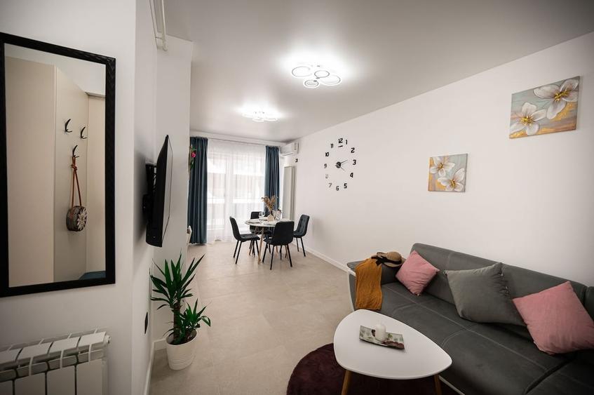 Apartament cu 2 camere decomandat în Mamaia-Sat