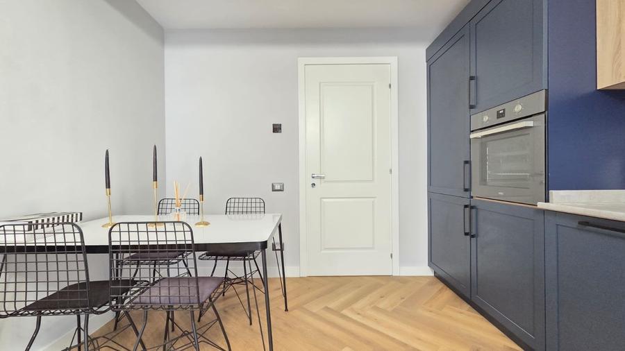 Apartament cu 3 camere decomandat în Pipera