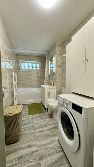 Apartament cu 3 camere decomandat în Șagului