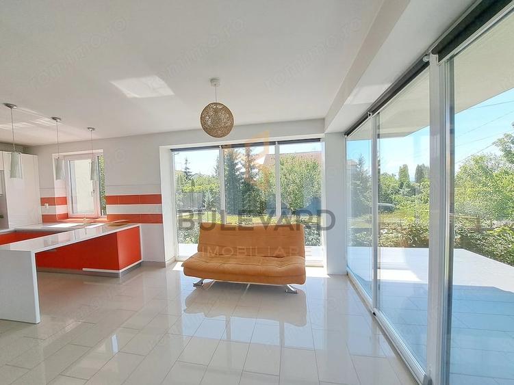 Casă cu Teren 120 Mp în Europa
