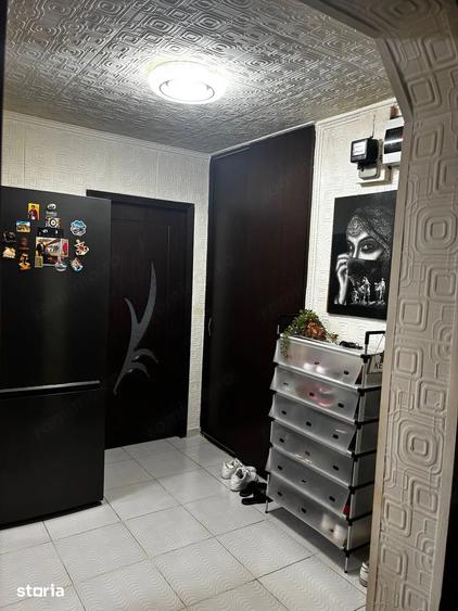 Vand apartament cu 3 camere ?i 2 bai in zona Militari Gorjului. - 2