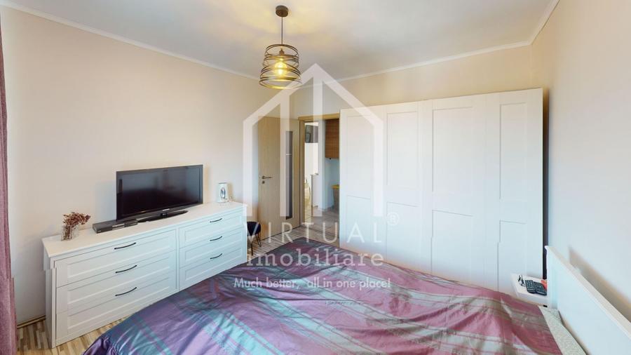Apartament cu 3 camere decomandat, mobilat în Vasile Aaron