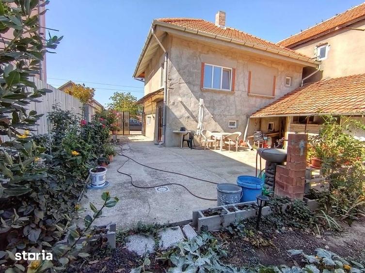 Casa caramida 130mp, P+E, 200 mp teren, acces auto, Nojorid central - 2