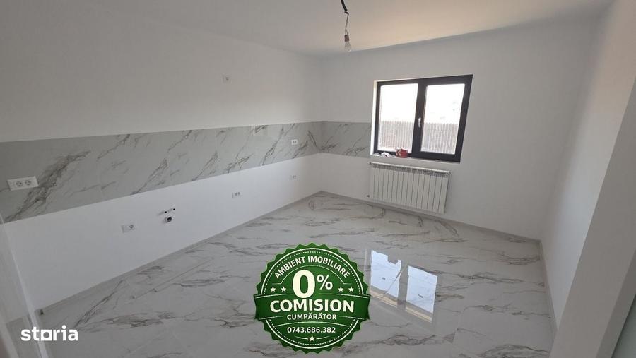 Casă cu 3 camere în Satu Nou