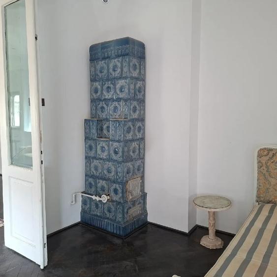 Apartament cu 3 camere semidecomandat în 13 Septembrie