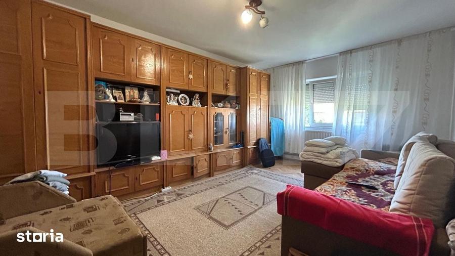 Apartament 2 camere, decomandat, Nufarul - 1