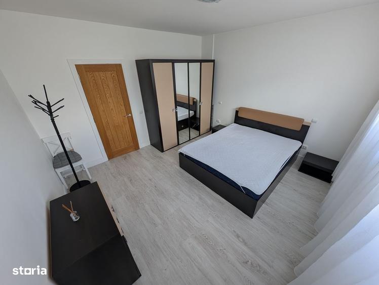 Apartament cu 3 camere semidecomandat în Iris
