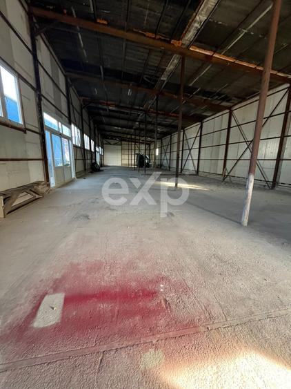 Spațiu industrial, de 600 mp, în Găești