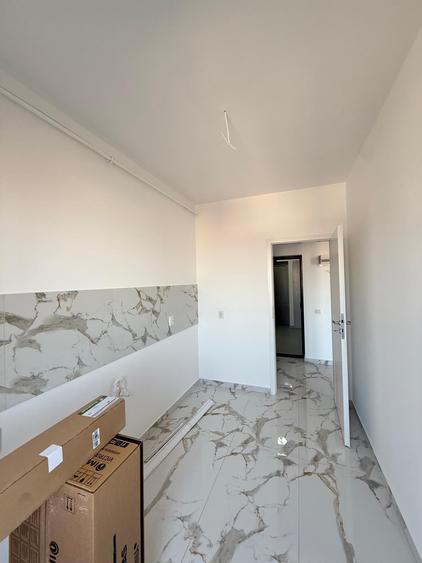 GARSONIERA -DE VANZARE-MILITARI RESIDENCE-COMISION 0 - 1