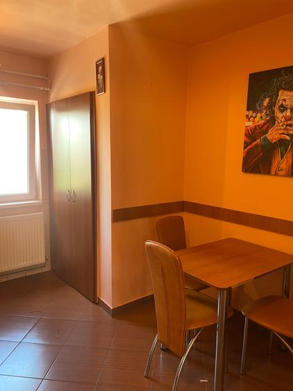 Apartament cu 3 camere mobilat si utilat, zona semicentrala - 15