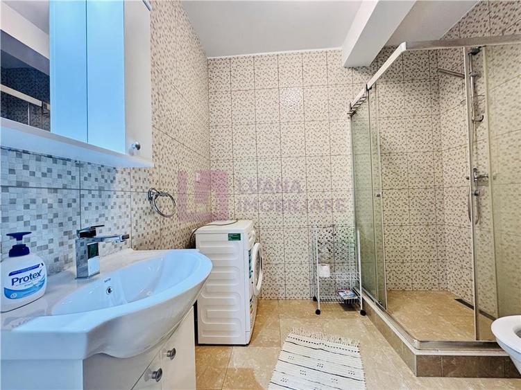 Apartament cu 2 camere decomandat, mobilat în Turnișor
