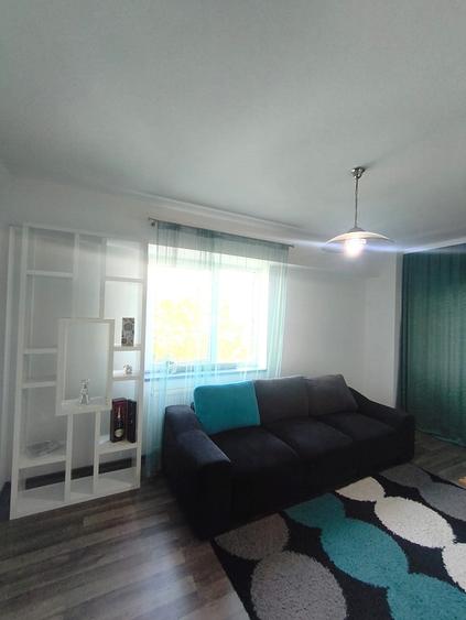 Apartament cu 2 camere decomandat în Berceni