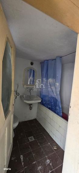 Casă cu 2 camere în Central