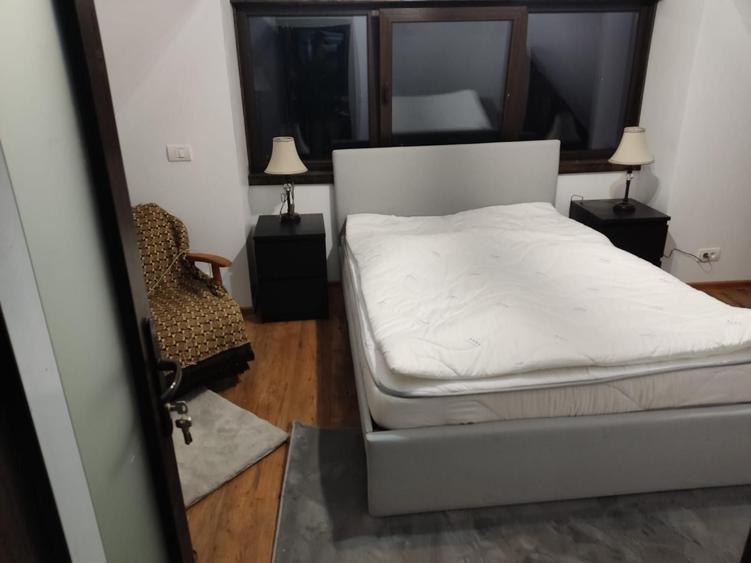 Casă cu 3 camere în Bradu
