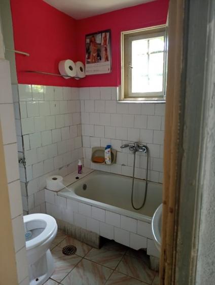 Casă individuală cu 4 camere cu Canalizare în Nădlac