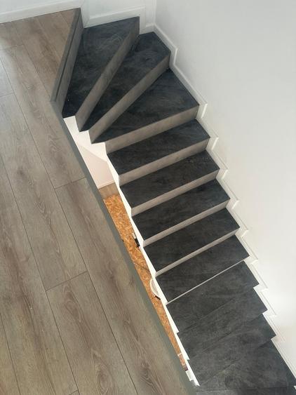 Duplex cu 3 camere cu Teren 300 Mp în Odăi