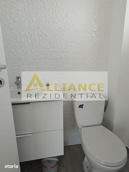 Casă cu 4 camere cu Teren 250 Mp în Grivița