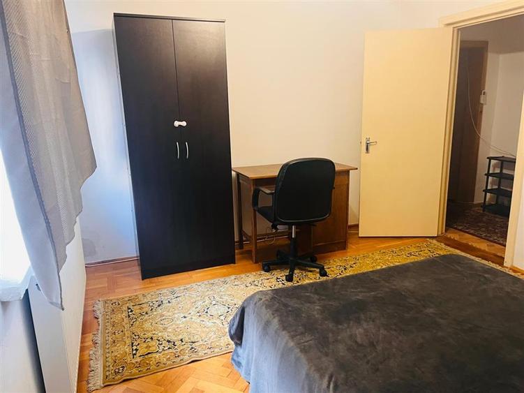Apartament cu 2 camere decomandat, mobilat în Central