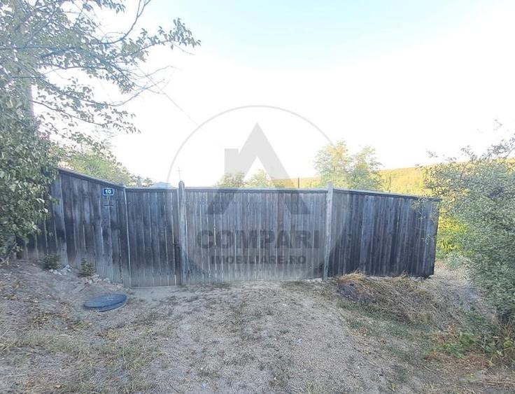 Casă individuală cu 3 camere cu Teren 4900 Mp în Băneasa