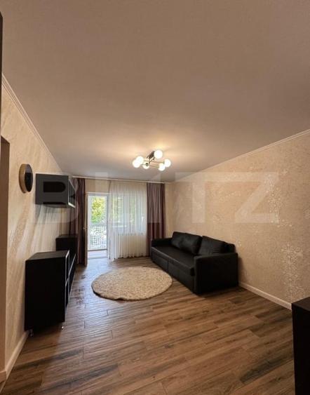 Apartament cu 3 camere decomandat, mobilat în Ultracentral