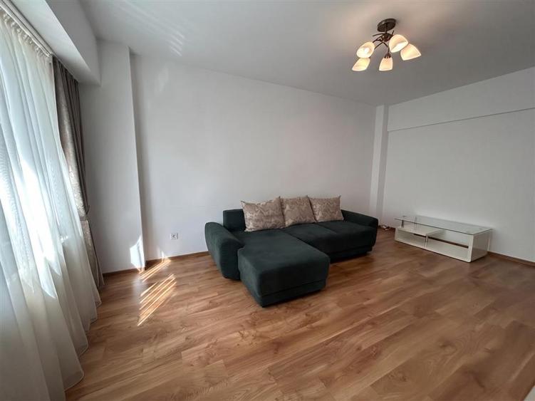 Apartament cu 2 camere decomandat, mobilat în Burdujeni