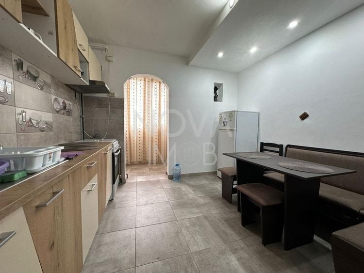 Apartament cu 2 camere decomandat în Hipodrom 4