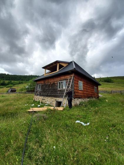 Casă cu 3 camere în Horea