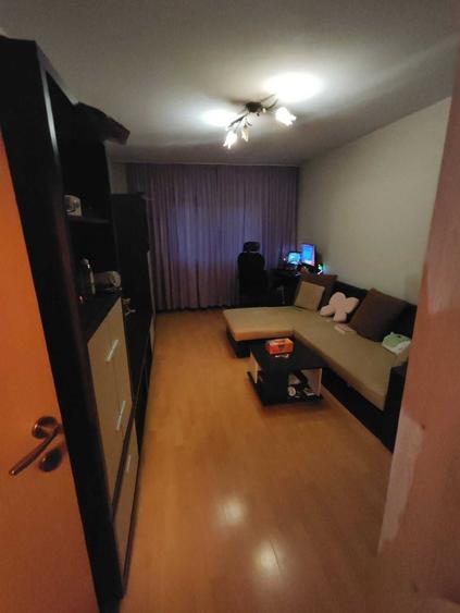 Apartament cu 2 camere decomandat în Scriitorilor